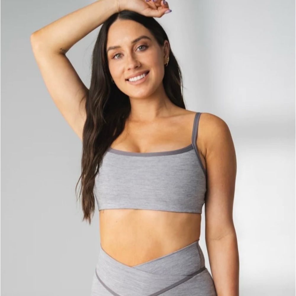 Vitality/ Balace Athletica Daydream Square Bra. Concrete. Size M.